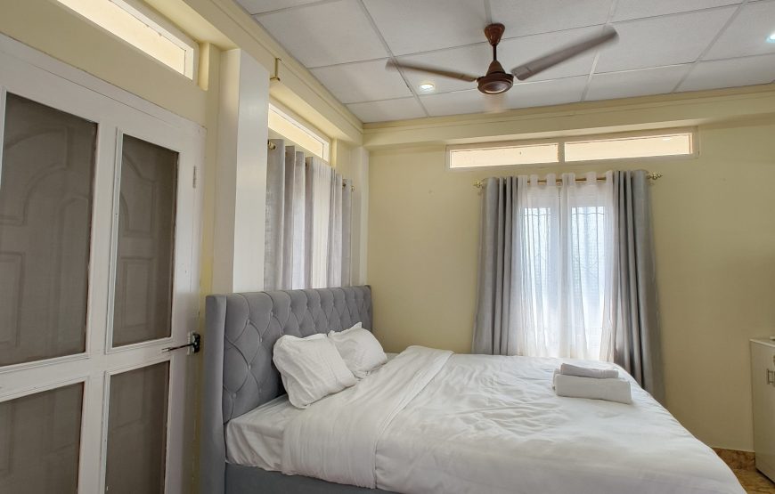 Top Floor Terrace Room – Happy Nest Homestay