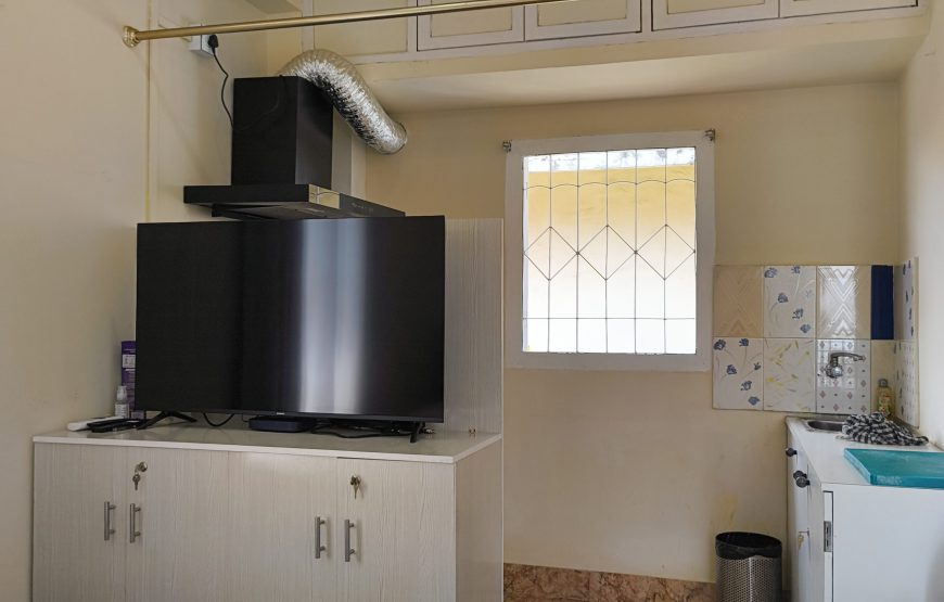 Top Floor Terrace Room – Happy Nest Homestay